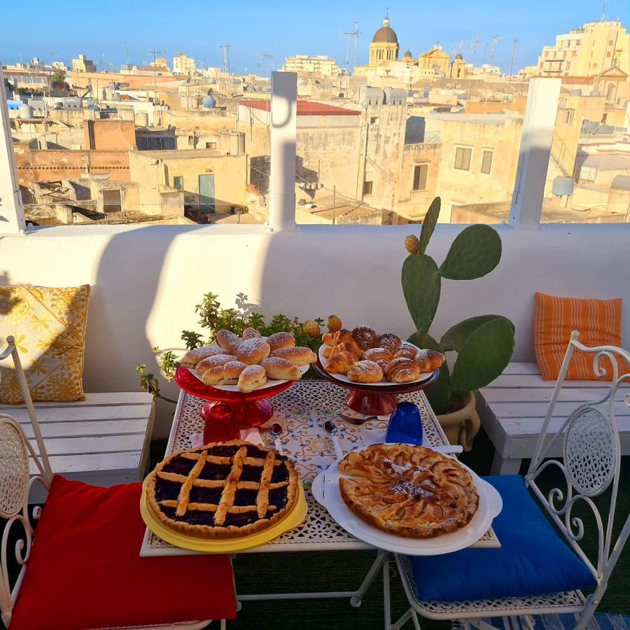 Due Passi Dal Centro Bed & Breakfast Marsala Exterior foto