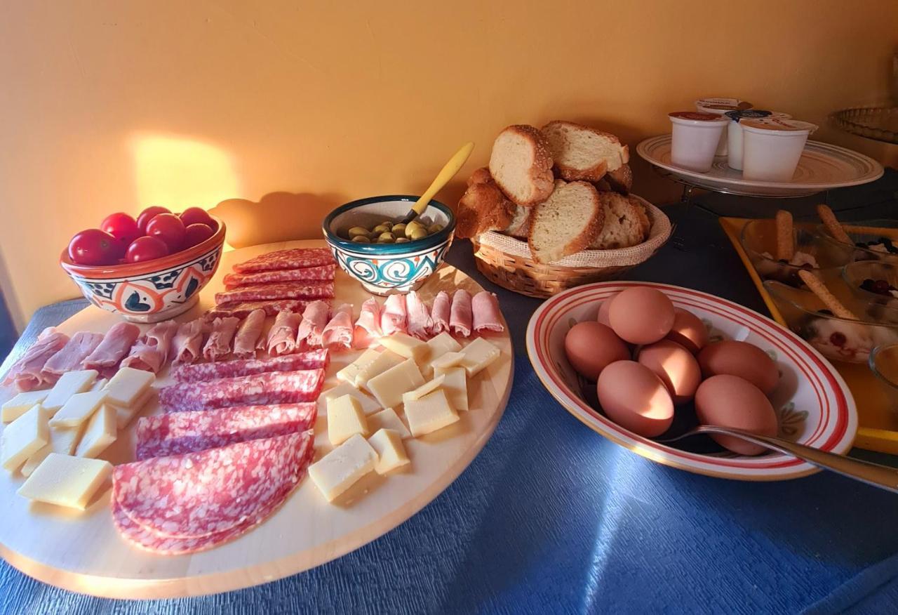 Due Passi Dal Centro Bed & Breakfast Marsala Exterior foto