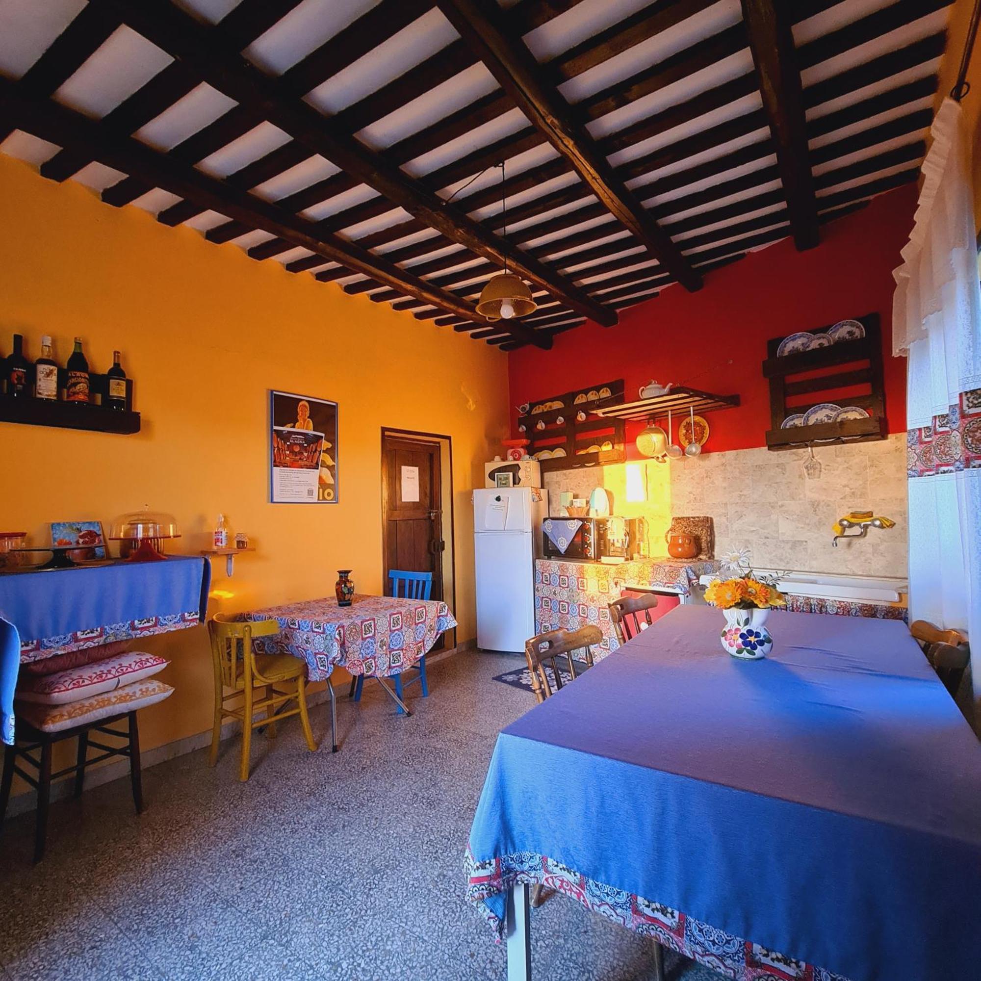 Due Passi Dal Centro Bed & Breakfast Marsala Exterior foto