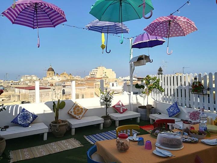 Due Passi Dal Centro Bed & Breakfast Marsala Exterior foto